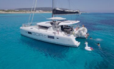 46 foot boat (10 people)